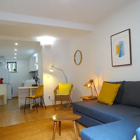 Apartament Center *